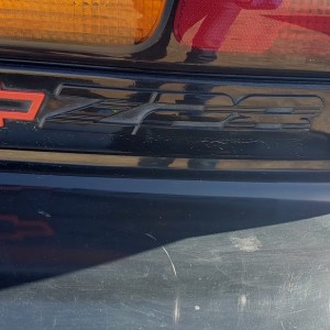 2G1FP22P8V2137942 CHEVROLET Camaro VIN