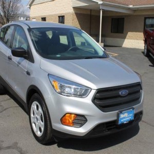 1fmcu0f72huc91915 FORD Escape VIN